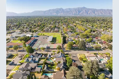 237 Segovia, San Gabriel, CA 91775 - Photo 33
