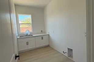 7928 Featherstone Ct, Riverside, CA 92506 - Photo 5