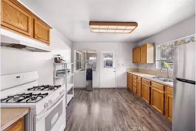 2103 2115 B Street, La Verne, CA 91750 - Photo 11