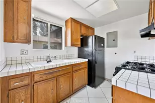 1123 W Sierra Madre Ave, Azusa, CA 91702 - Photo 19