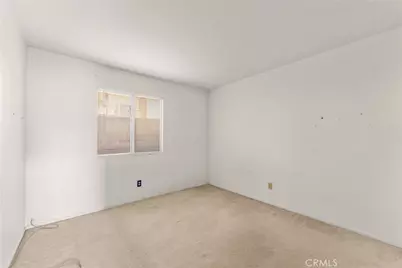 14407 Laurel Drive, Riverside, CA 92503 - Photo 19