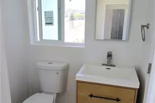 6324 Tampa, Los Angeles, CA 91335 - Photo 21
