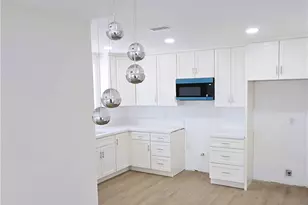6324 Tampa, Los Angeles, CA 91335 - Photo 9