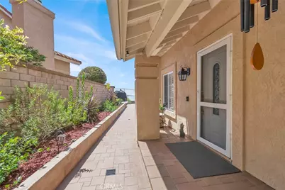 29036 Canyon Rim Dr, Trabuco Canyon, CA 92679 - Photo 7