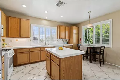 5848 Pine Valley Drive, Fontana, CA 92336 - Photo 5