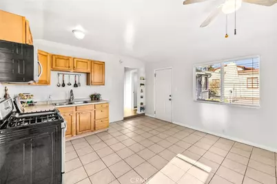 449 448 Arrow Highway, Claremont, CA 91711 - Photo 13