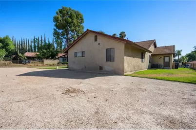 6304 Glen Aire Avenue, Riverside, CA 92506 - Photo 53