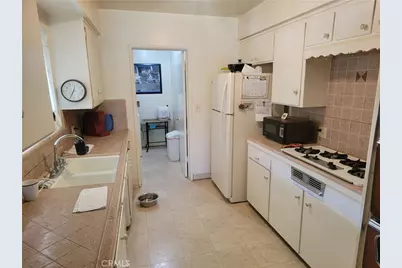 9969 Claremont, Bloomington, CA 92316 - Photo 5
