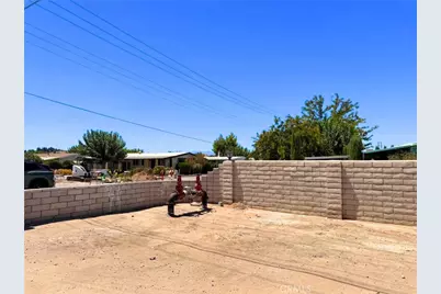 15940 Stoddard Wells #56, Victorville, CA 92395 - Photo 31