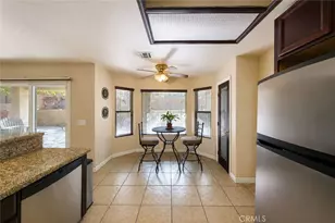 13870 Hidden Valley Rd, Victorville, CA 92395 - Photo 17