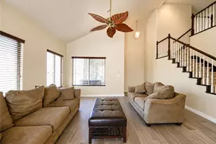 13870 Hidden Valley Rd, Victorville, CA 92395 - Photo 9