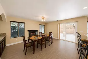 13870 Hidden Valley Rd, Victorville, CA 92395 - Photo 25