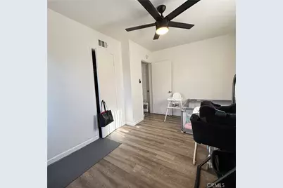 1277 Essex, Pomona, CA 91767 - Photo 37