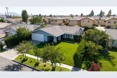 222 N Arrowhead Avenue, Rialto, CA 92376 - Photo 5