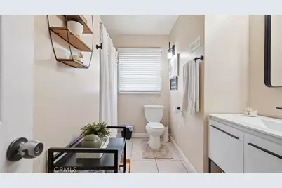 896 Valencia, Colton, CA 92324 - Photo 17