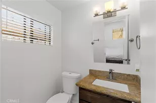 11736 1/2 215th, Lakewood, CA 90715 - Photo 21