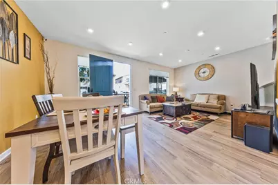 963 W Clover Avenue, Rialto, CA 92376 - Photo 5