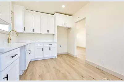 1407 S Hillford Avenue, Compton, CA 90220 - Photo 7