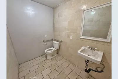 299 W Olive #A, Colton, CA 92324 - Photo 9
