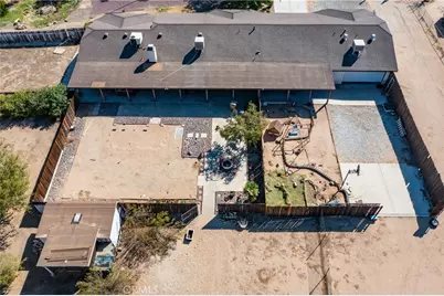 11090 Pinon, Hesperia, CA 92345 - Photo 19