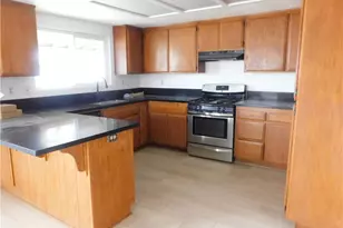 8260 Viburnum, California City, CA 93505 - Photo 7