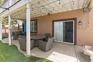 16204 Seminole Way, Fontana, CA 92336 - Photo 29