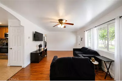 10715 3rd Avenue, Hesperia, CA 92345 - Photo 13