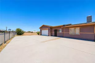 10715 3rd Ave, Hesperia, CA 92345 - Photo 3