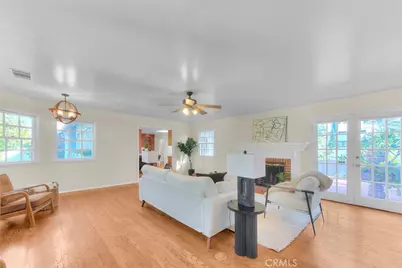 537 Jamestown, Burbank, CA 91504 - Photo 23