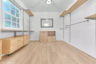 537 Jamestown, Burbank, CA 91504 - Photo 29