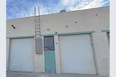 299 W Olive #B, Colton, CA 92324 - Photo 3