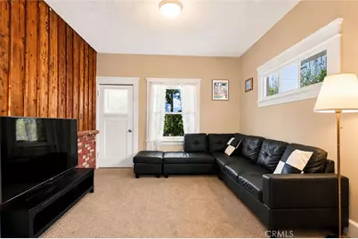 134 Grand, Monrovia, CA 91016 - Photo 19
