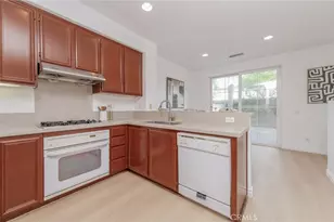 24 Daffodil, Irvine, CA 92618 - Photo 13
