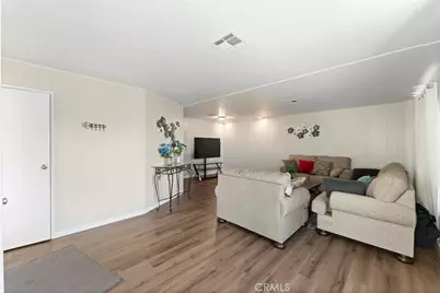 12582 2nd #11, Yucaipa, CA 92399 - Photo 5