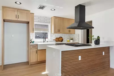 915 N Pasadena Avenue, Azusa, CA 91702 - Photo 9