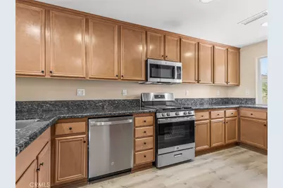 14975 S Highland Avenue #77, Fontana, CA 92336 - Photo 9