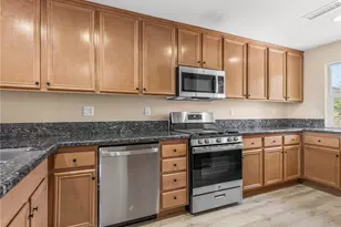 14975 S Highland Ave, Fontana, CA 92336 - Photo 9