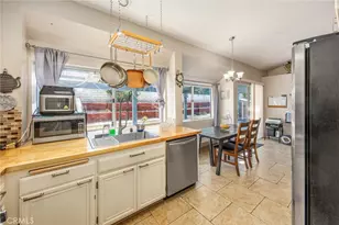 14143 Dapple Ct, Victorville, CA 92394 - Photo 19