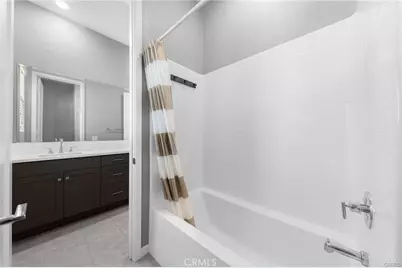 115 Frame, Irvine, CA 92618 - Photo 27