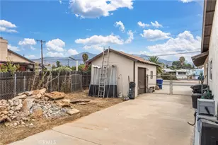 12806 7th, Yucaipa, CA 92399 - Photo 45