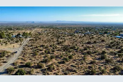 1 Pine Tree Road, Pinon Hills, CA 92372 - Photo 31