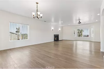 6087 Elsinore Road, Phelan, CA 92371 - Photo 9