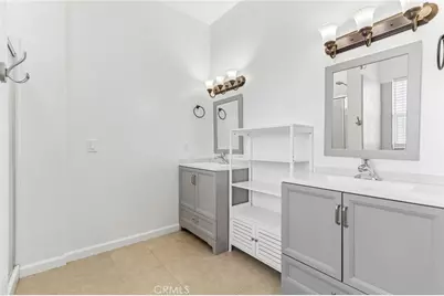6087 Elsinore Road, Phelan, CA 92371 - Photo 23