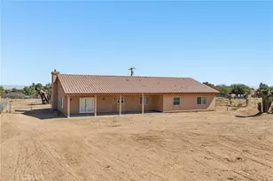6087 Elsinore Rd, Phelan, CA 92371 - Photo 47