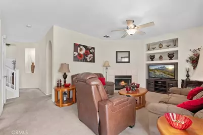 12740 Blazing Star, Victorville, CA 92392 - Photo 11