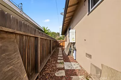754 W 9th, Claremont, CA 91711 - Photo 17