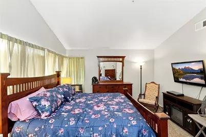 7560 Santa Lucia, Fontana, CA 92336 - Photo 35