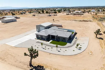 8029 Avenal, Phelan, CA 92371 - Photo 41
