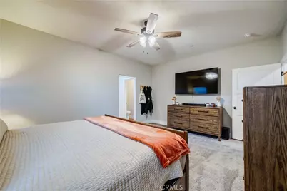 8029 Avenal, Phelan, CA 92371 - Photo 19