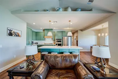 8029 Avenal, Phelan, CA 92371 - Photo 13